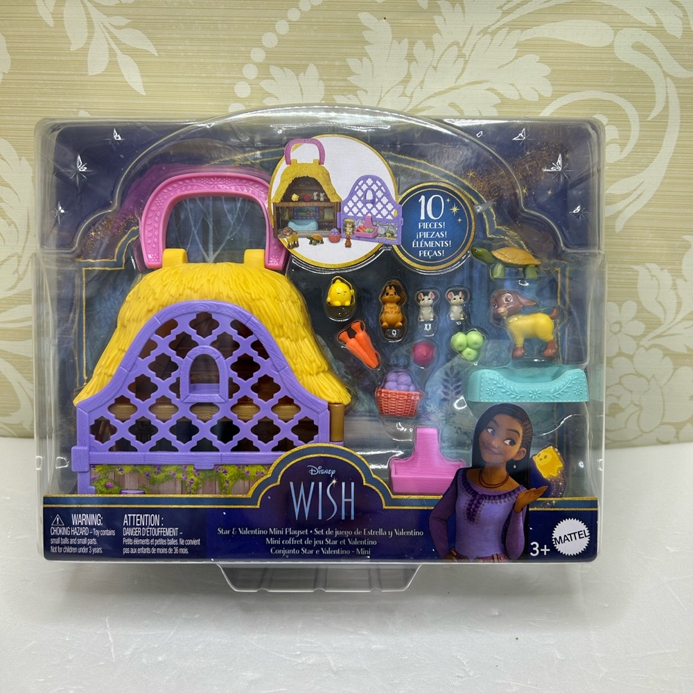 Disney Wish Star & Valentino Mini Playset